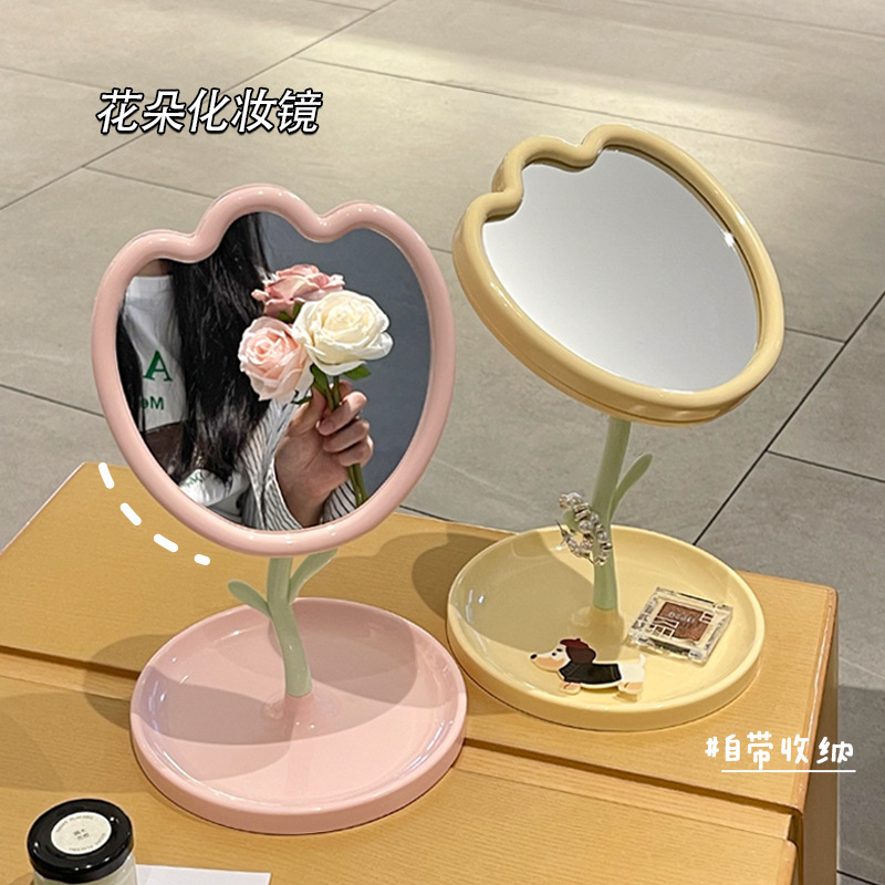 Specchio da Trucco Avanzato a  - Beauty Makeup Table recensione e prezzo