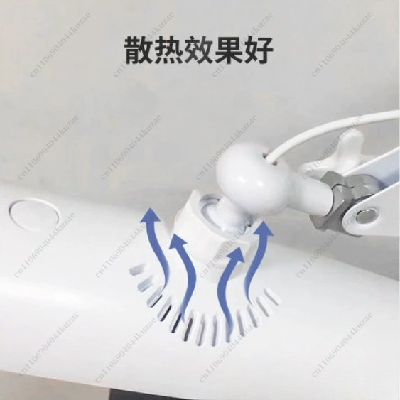Lampada da Scrivania LED Piegh - Beauty Works Makeup recensione e prezzo
